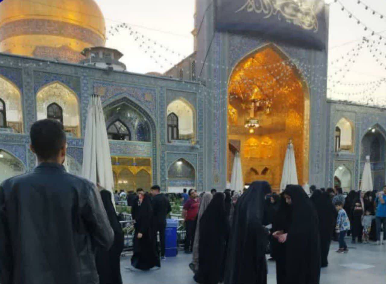 تأمین کمک هزینه اعزام زائر نیابتی مشهد